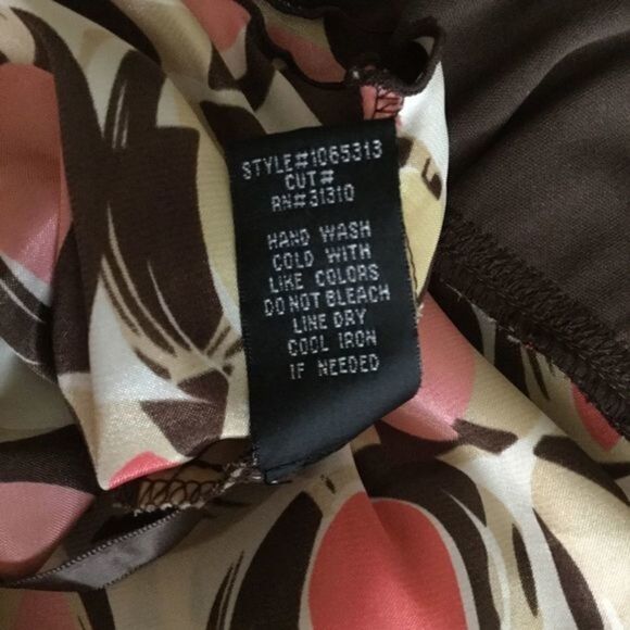 I.N. San Francisco Retro Print Top Pleated Bodice Med‎ - Picture 10 of 11